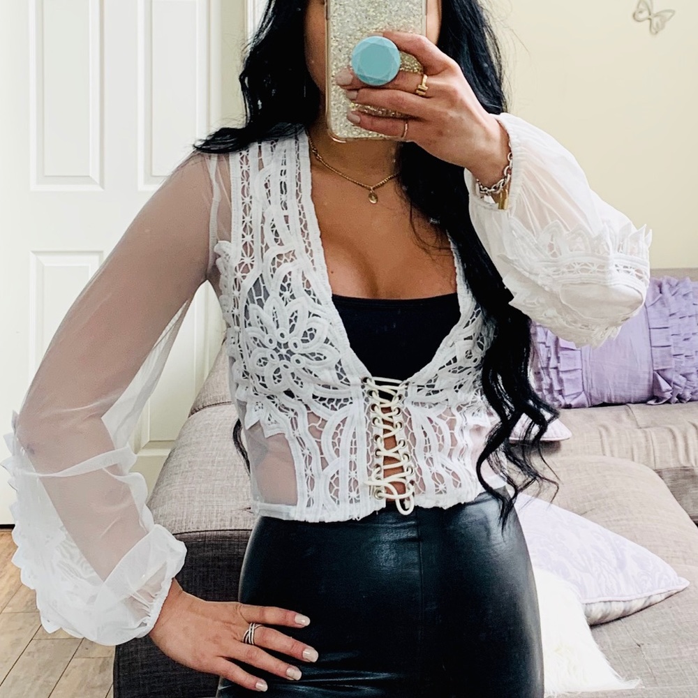 🦋 CHIFFON LACe EMBROIDERY CORSET BLOUSE